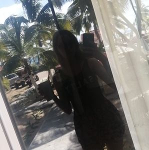 Meet your Posher, Cierra